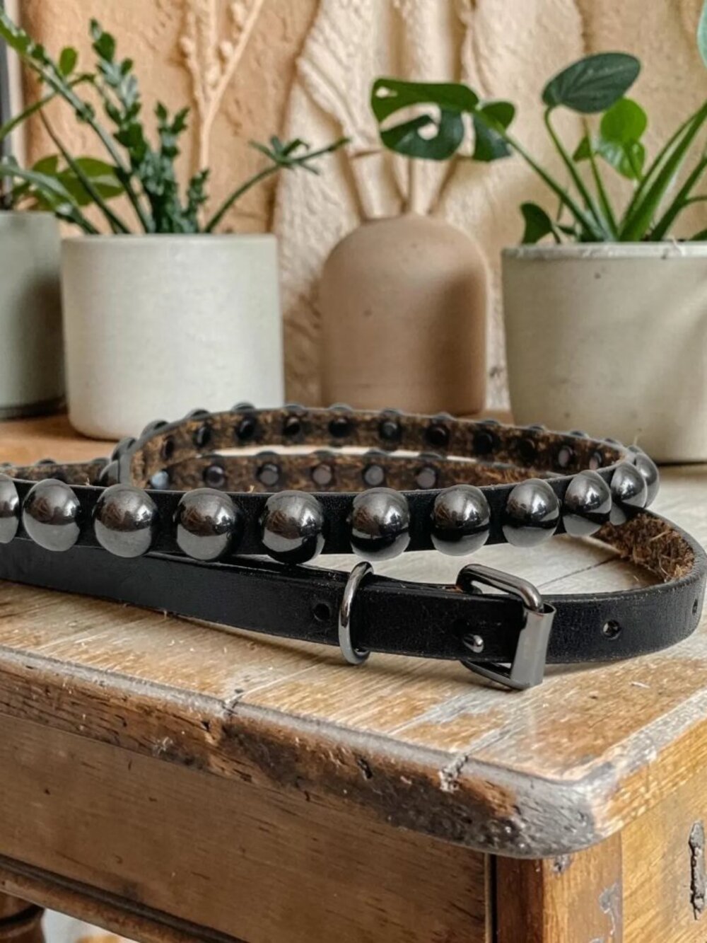 Thin Black Leather Belt with Metal Studs – Vintage